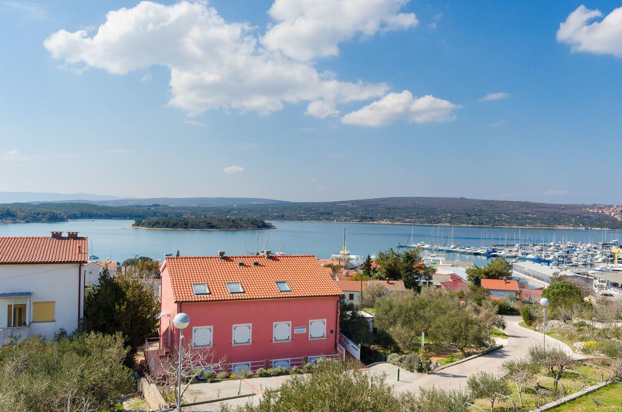 פונאנט Apartments Krunoslav מראה חיצוני תמונה
