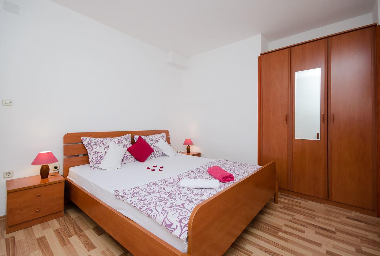 פונאנט Apartments Krunoslav מראה חיצוני תמונה